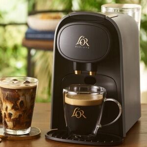 L'OR Barista machine Cashmere Grey with Brushed Silver Accents
